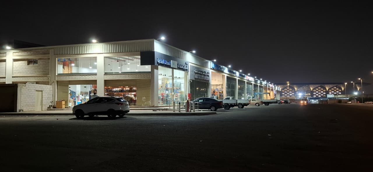 صورة من السوق